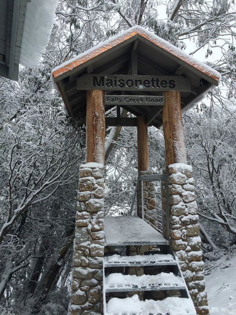 Maisonettes Falls Creek - Hobart Tourism 1