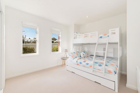 Beach Belle - Hobart Tourism 13