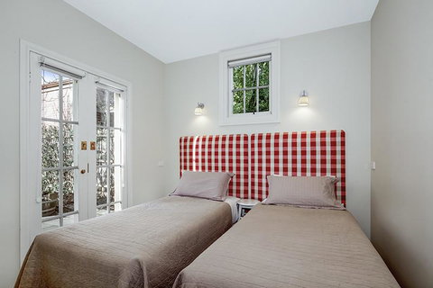 Camellia Cottage - Tourism TAS 3