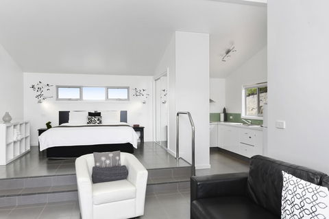 Anchors Port Campbell - Hobart Tourism 26