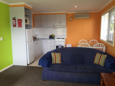 Lakeside At Mallacoota - Hobart Tourism 3