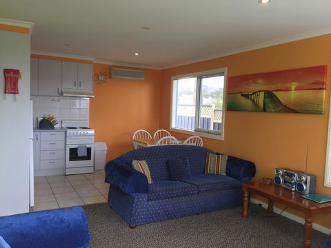 Lakeside At Mallacoota - Hobart Tourism 4