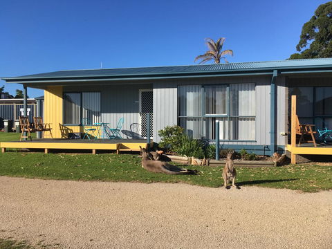 Lakeside At Mallacoota - Hobart Tourism 12