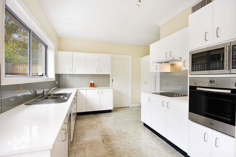 The Beach Townhouse - Hobart Tourism 2