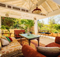The Blue Beach House - Hobart Tourism