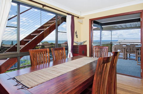 THE BOARDROOM ON BANKSIA - 11 Banksia Ave Bonny Hills - Tourism TAS 2