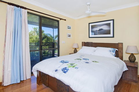 THE BOARDROOM ON BANKSIA - 11 Banksia Ave Bonny Hills - Tourism TAS 3