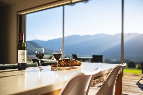 The Buckland Studios - Tourism TAS 2