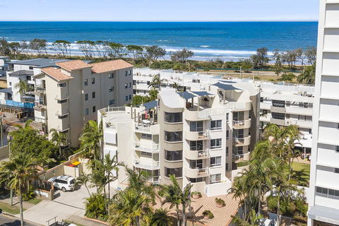 The Burlington Holiday Apartments - Tourism TAS 2