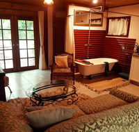 The Cabin - Hobart Tourism