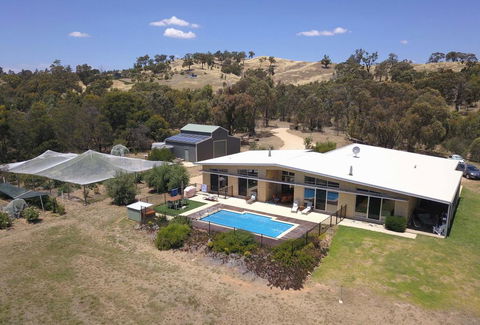 The Chocolate Lily Bed & Breakfast - Hobart Tourism 2