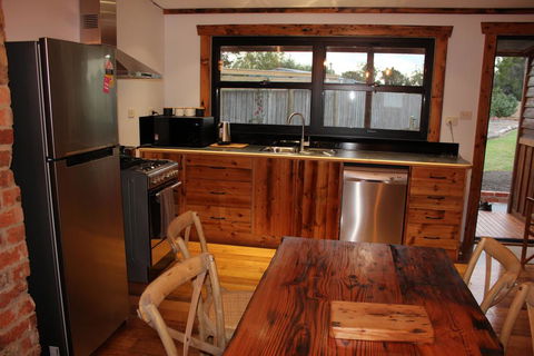 The Cottage - Hobart Tourism 1