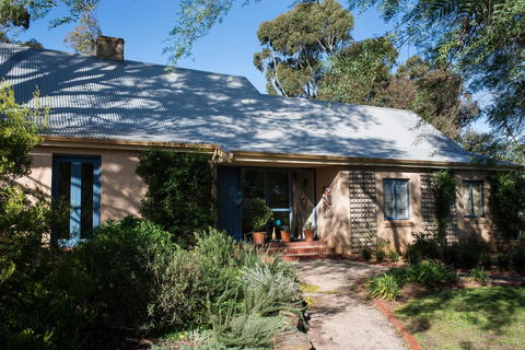 The Cottage At Riverside Farm - Hobart Tourism 2