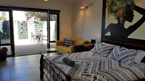 The Courtyard - Hobart Tourism 0