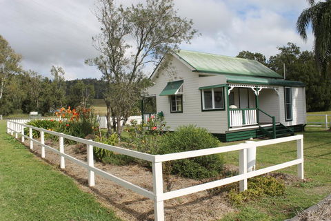 The Dollhouse Cottage - Tourism TAS 1