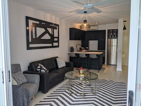 The Escape Luxury Apartments Peppers Beach Club Palm Cove - Hobart Tourism 0