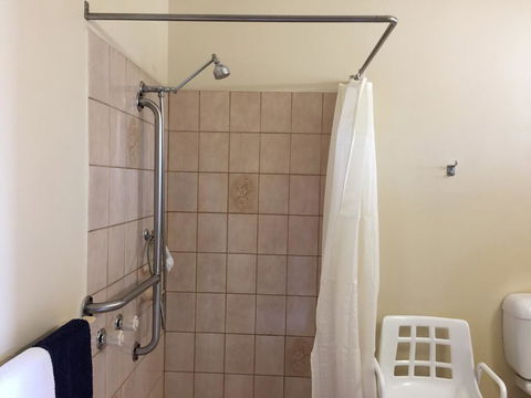 The Finley Palm Motor Inn - Hobart Tourism 2