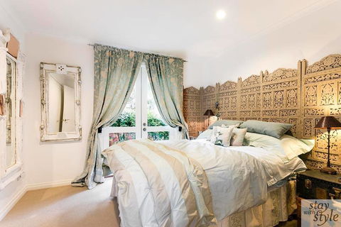 The Gatehouse - Light Filled Cottage In The Leafy Suburb Of Hawthorn - Hobart Tourism 2
