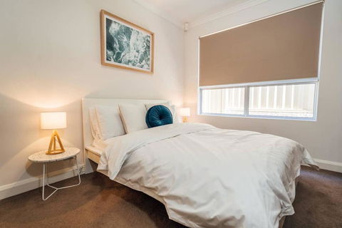 The Grand Oasis - Pool - Wifi - Mins From Beach - Hobart Tourism 1