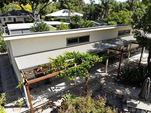 The Grape And Olive At Willunga - Tourism TAS 3