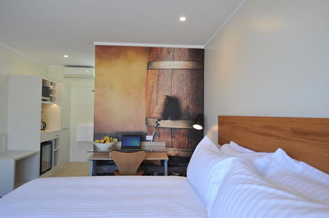 The Griff Motel - Hobart Tourism 0