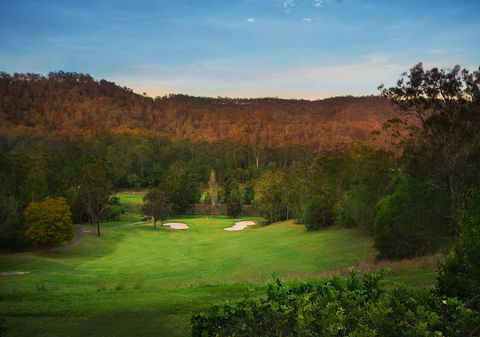 The Kooralbyn Valley - Hobart Tourism 3