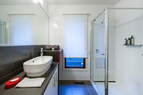 The Linden Bed And Breakfast - Hobart Tourism 1