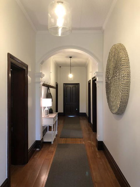The Little Cooking School And Accommodation - Hobart Tourism 1