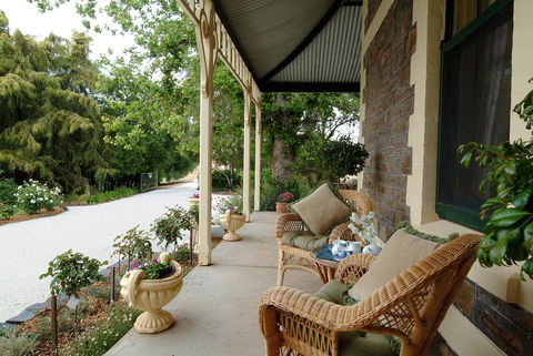 The Lodge Country House - Hobart Tourism 1