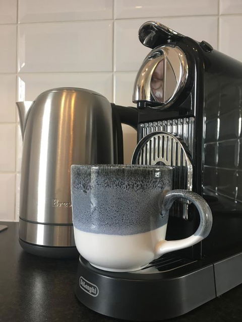 The Neo Stylish Central Apartment With Aircon Courtyard And Netflix - Hobart Tourism 3
