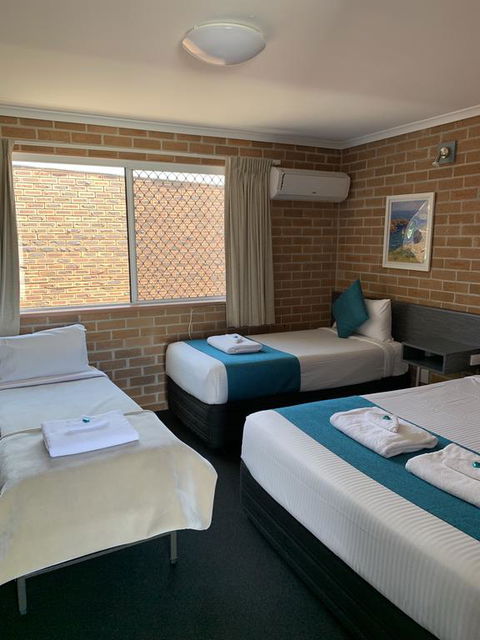 The Oaks Hotel Motel - Tourism TAS 3