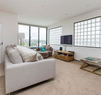 THE PENTHOUSE - MORNINGTON - Hobart Tourism