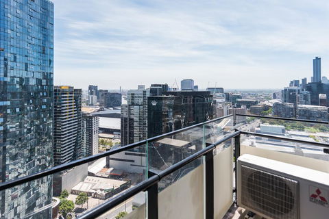 The Platinum Apartment In Melbourne - Tourism TAS 2