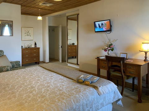 The Racecourse Inn - Tourism TAS 1