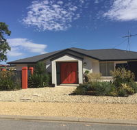 The Red Door - Tourism TAS