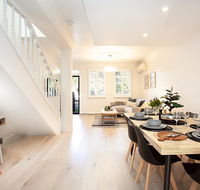 THE RENWICK - Hosted by L'Abode Accommodation - Hobart Tourism