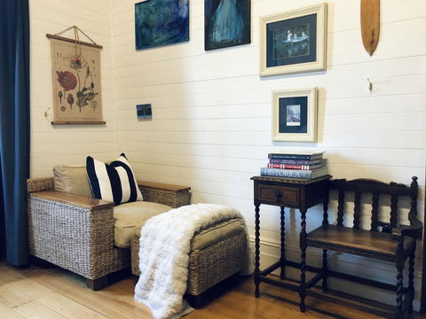 The Residence Stylish Comfort With Fireplace - Hobart Tourism 2