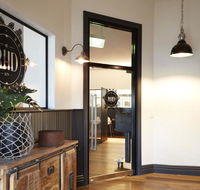 The Royal Hotel Drouin - Tourism TAS