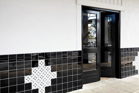 The Royal Hotel, Drouin - Tourism TAS 3