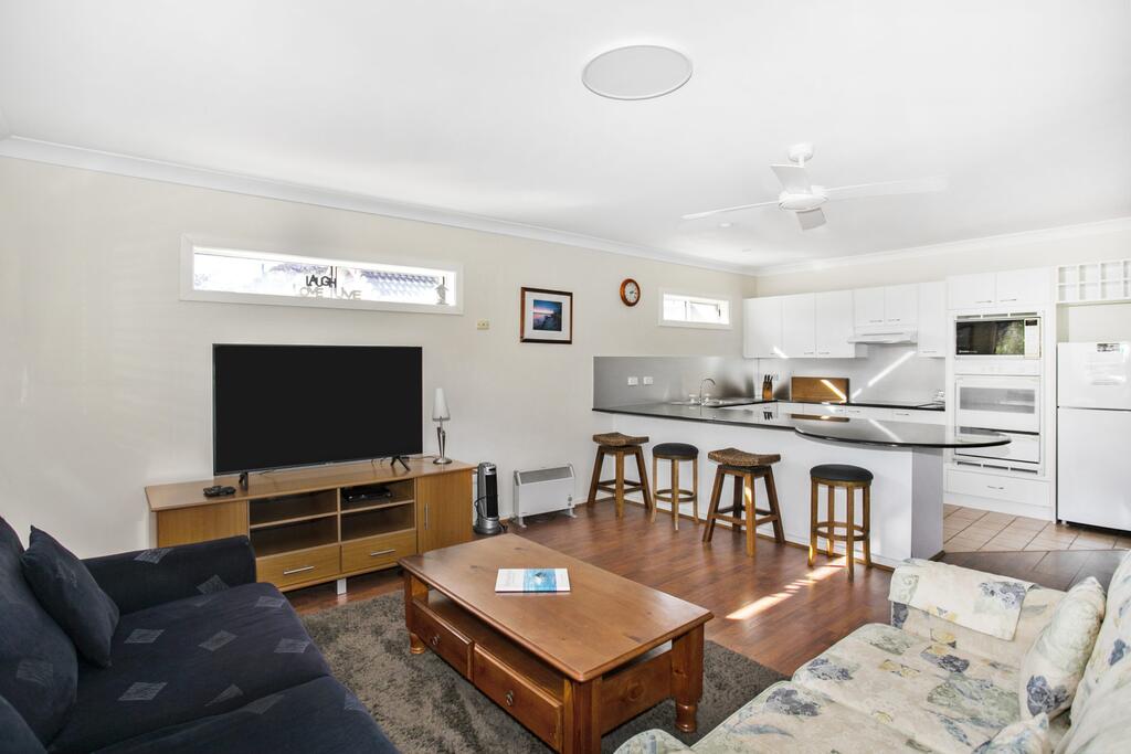 Mollymook NSW Tourism TAS