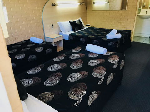 The Shamrock Hotel - Hobart Tourism 3