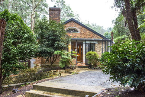 The Stone On The Hill - 3 Bedroom House - Tourism TAS 1