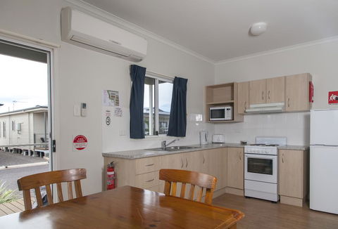 The Sundowner Cabin & Tourist Park - Tourism TAS 1