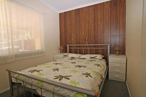 The Surf Way Cottage - Berrara - Hobart Tourism 1