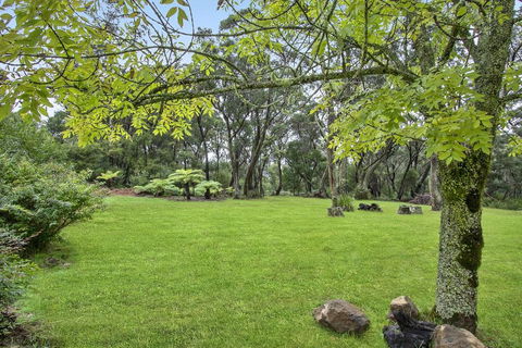 THE TEACHERS COTTAGE - Hobart Tourism 1