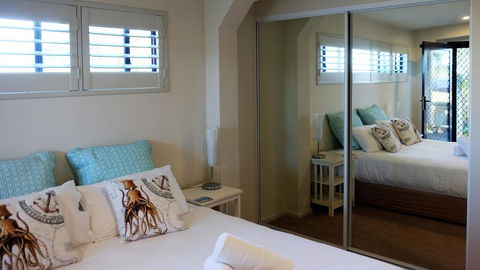 THE TIN SHED Couples Accommodation At Bay Of Fires - Tourism TAS 1