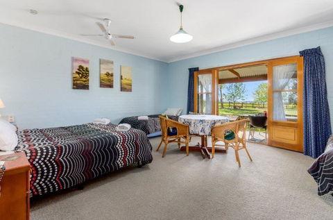 The Vineyard Motel - Hobart Tourism 3