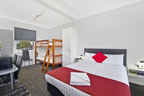 The Wauchope Motel - Hobart Tourism 1