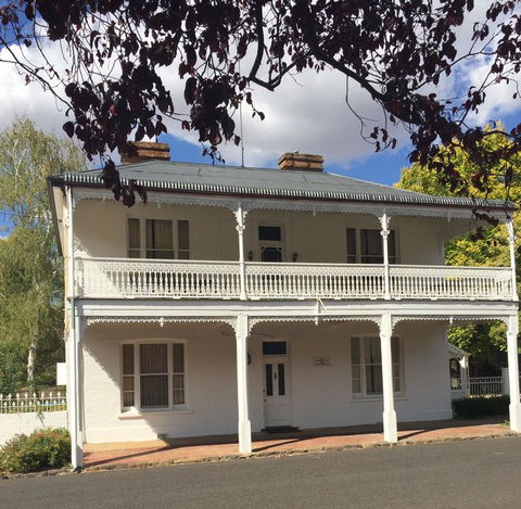The White House - Hobart Tourism 0