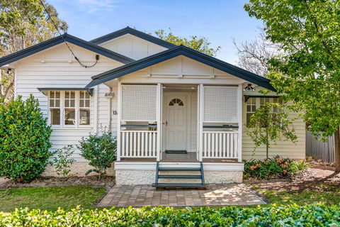 The Wickie Houses - Hobart Tourism 1